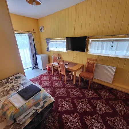 Pokoje Goscinne Grzybowo Room photo